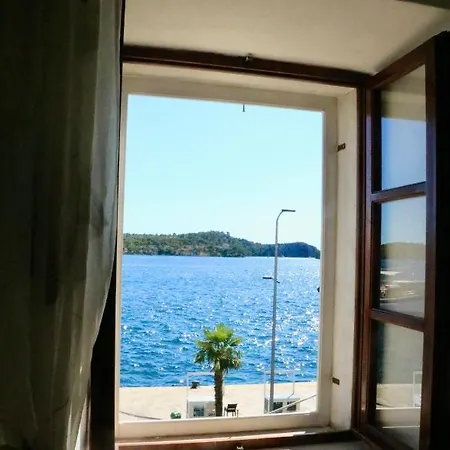Riva View Apartamento *